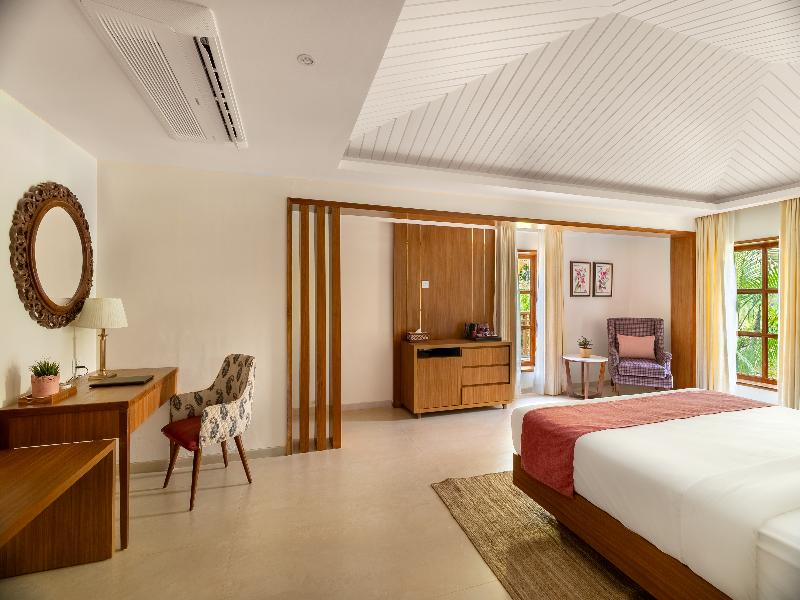 The White Resort And Spa Pawna image