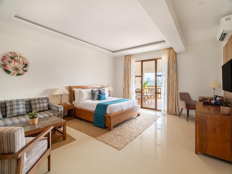 The White Resort And Spa Pawna image