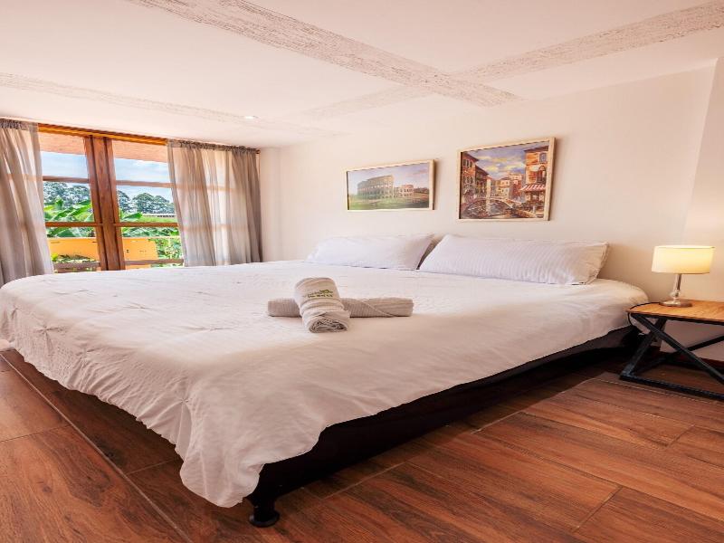 Finca Hotel Yerbabuena image