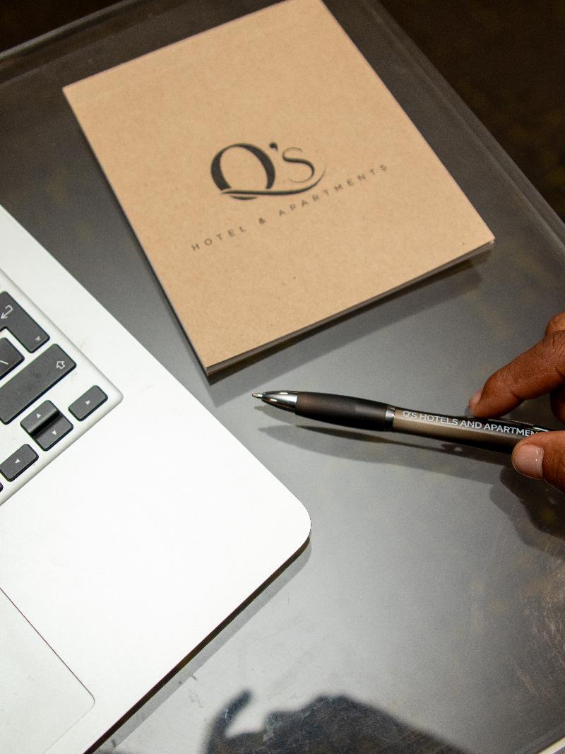 Q's Evander Hotel And Apartments image
