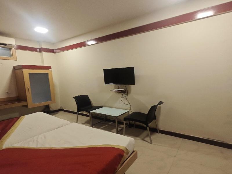 Stayz Royale - Electronic City, Bengaluru image