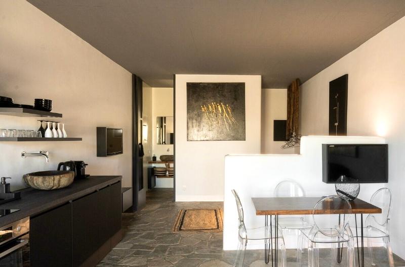 Mykonos Dot Art Homes image