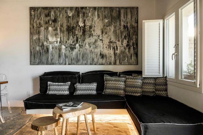 Mykonos Dot Art Homes image