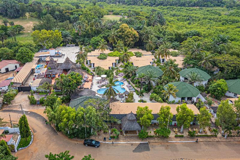 Kombo Oasis image