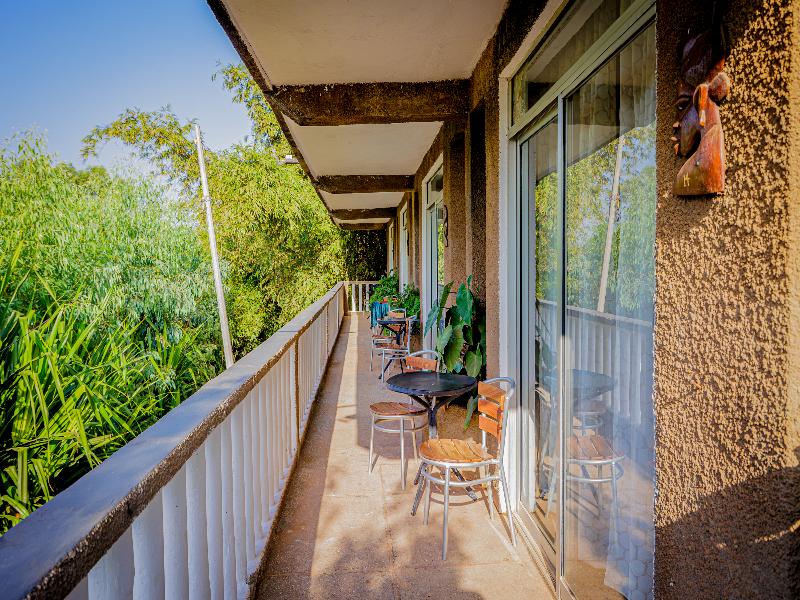 Kombo Oasis image