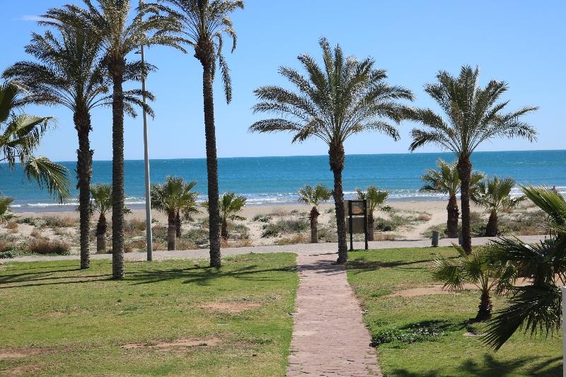 Hotel Costa Azahar image