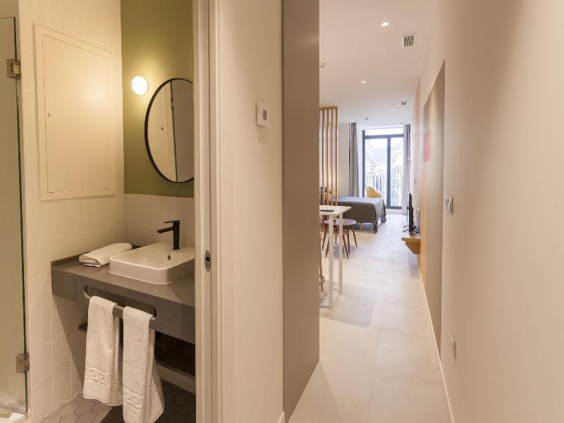 Apartamentos Mã¡laga Premium - Calle Granada image