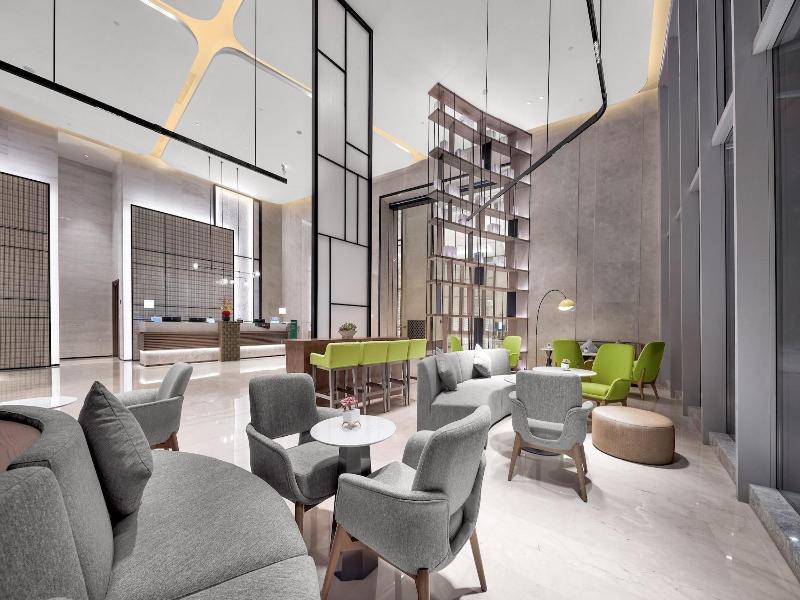 Holiday Inn Hotel Suites Wuhan New City By Ihg image
