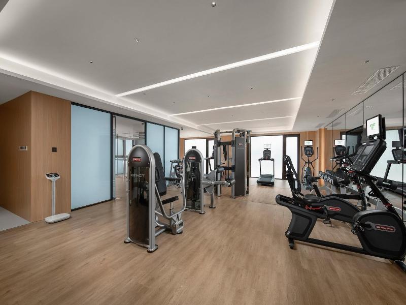 Holiday Inn Hotel Suites Wuhan New City By Ihg image