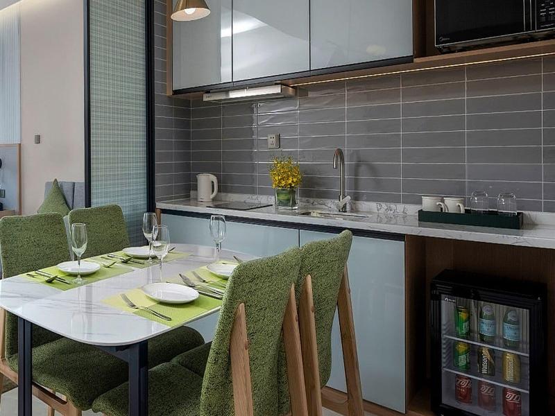 Holiday Inn Hotel Suites Wuhan New City By Ihg image