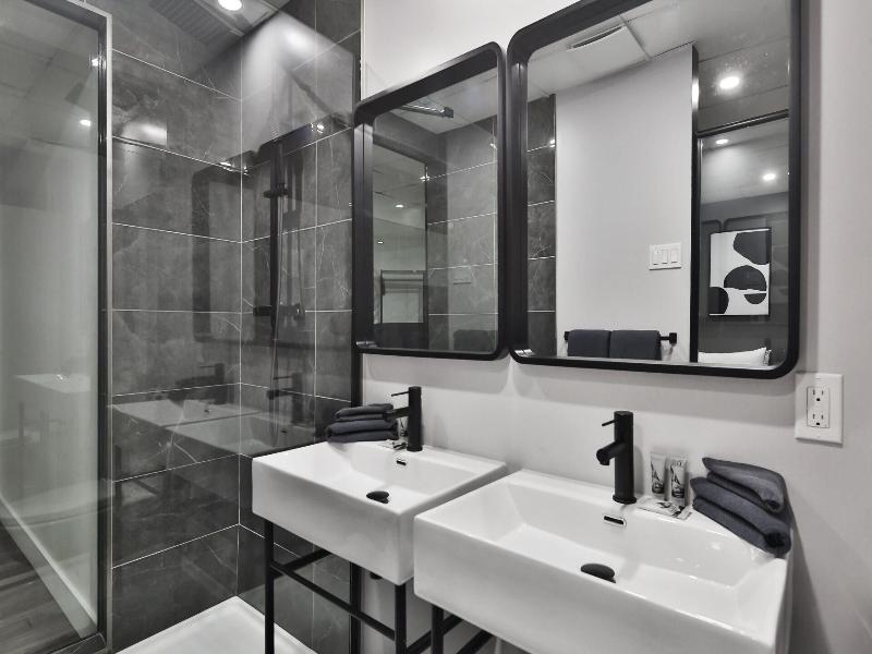 Hygie Boutique Hotel image