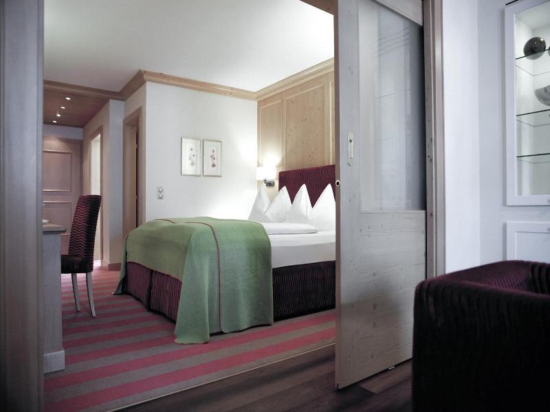 Hotel Rigele Royal Superior image