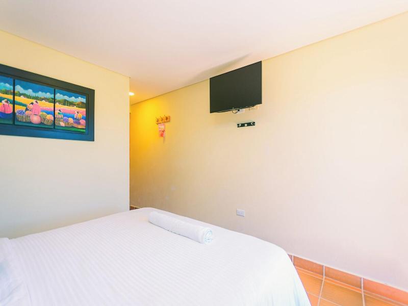 Bamba Hotel Guatapa image