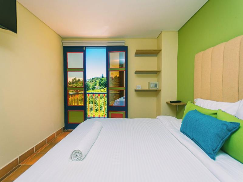 Bamba Hotel Guatapa image