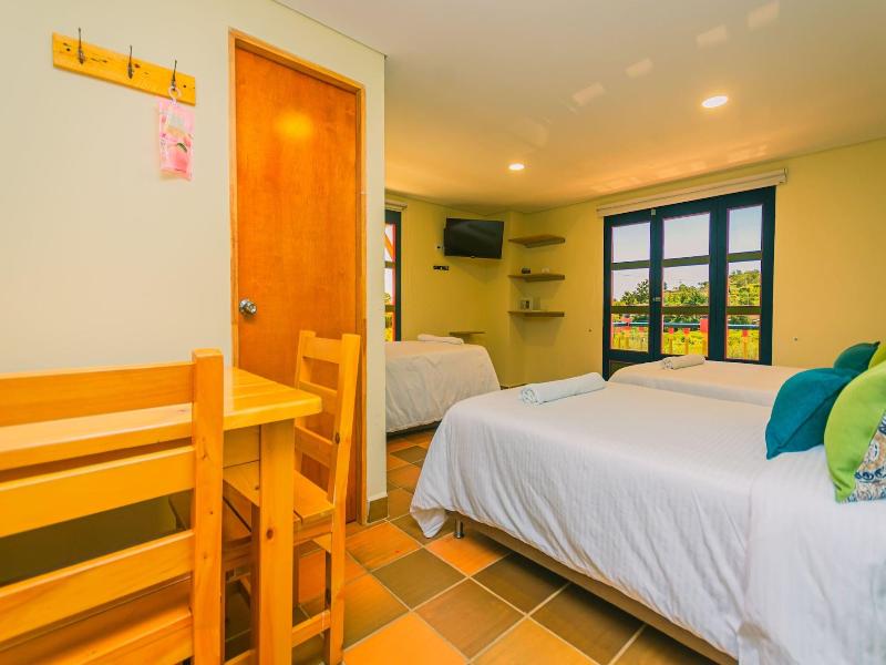 Bamba Hotel Guatapa image