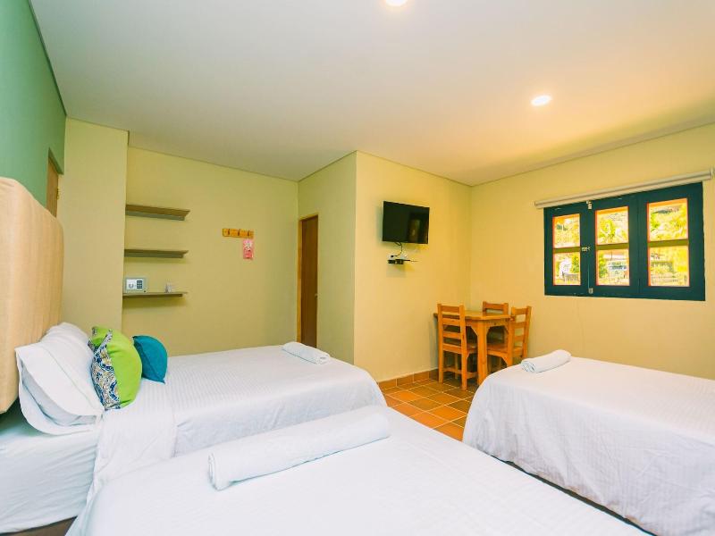 Bamba Hotel Guatapa image