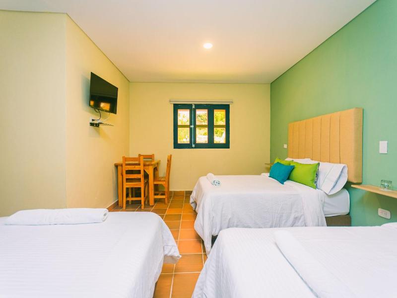 Bamba Hotel Guatapa image