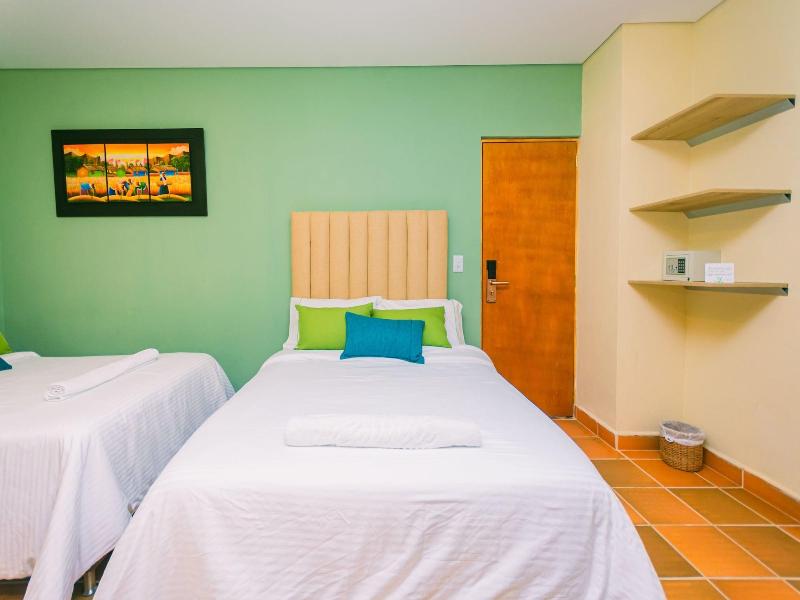 Bamba Hotel Guatapa image