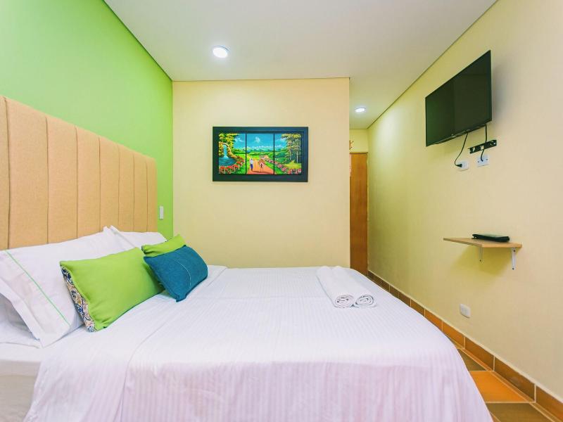 Bamba Hotel Guatapa image