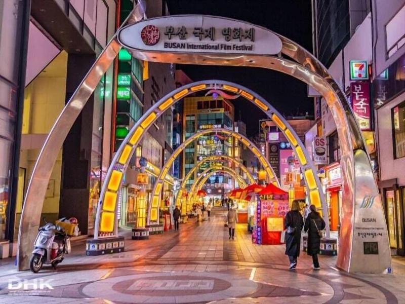 Browndot Hotel Centum City Bexco image