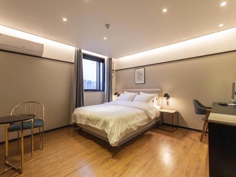 Browndot Hotel Centum City Bexco image