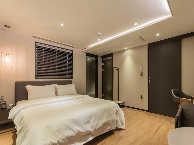 Browndot Hotel Centum City Bexco image