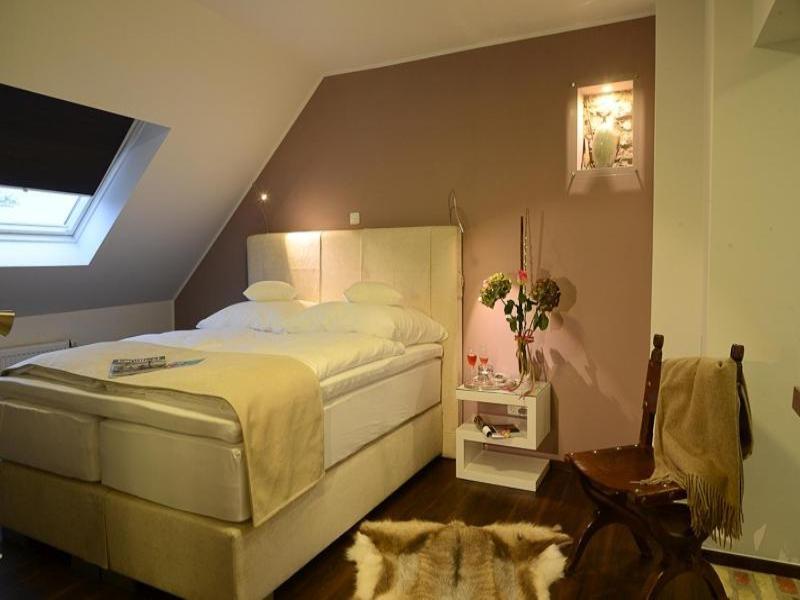 Landhotel Alte Tv?pferei image