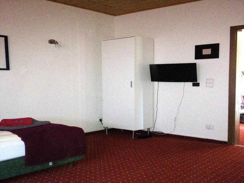 Hotel Saarland Lebach image