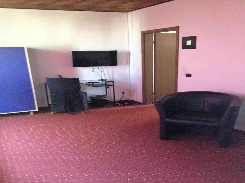 Hotel Saarland Lebach image