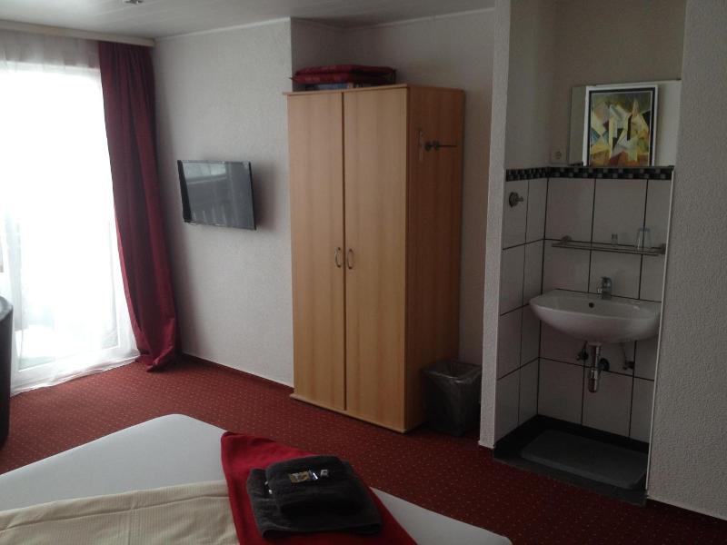 Hotel Saarland Lebach image