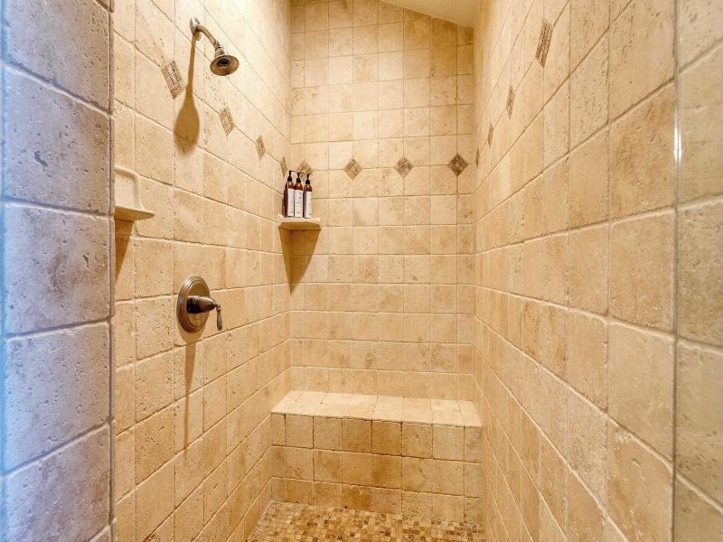 Luxe All-season Retreat By Avantstay Prime Locat image