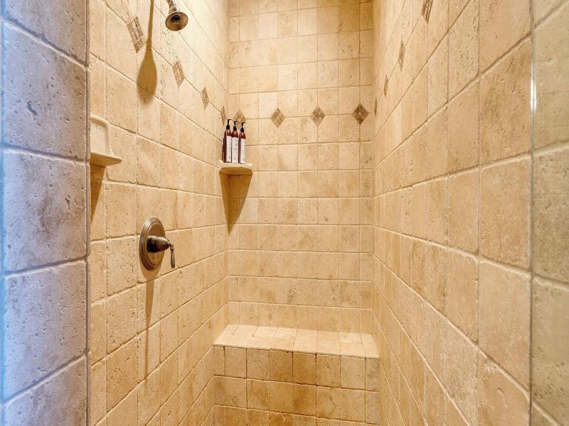 Luxe All-season Retreat By Avantstay Prime Locat image