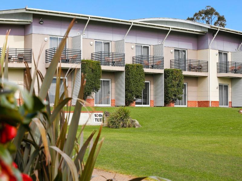 Springs Shoalhaven Nowra image