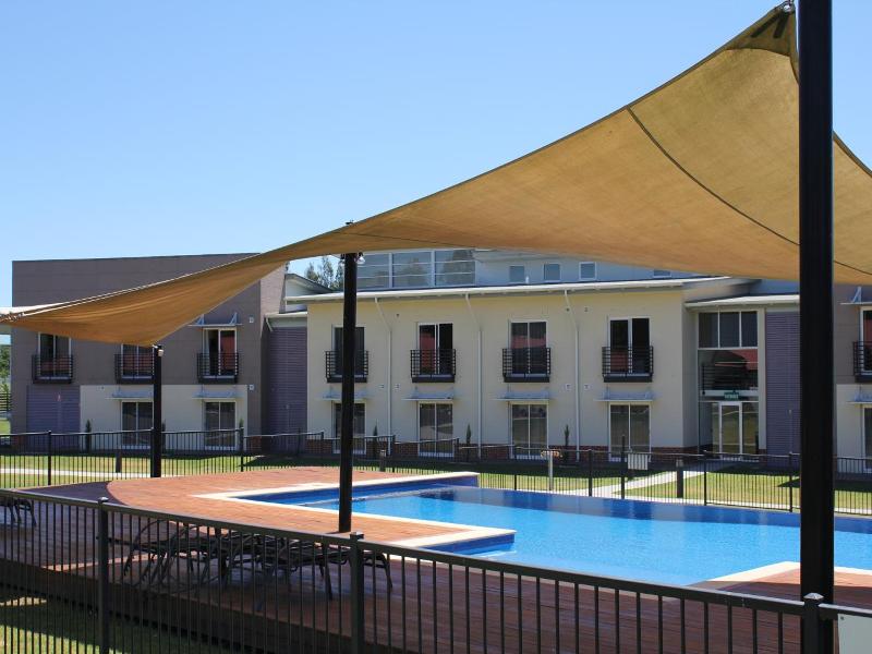 Springs Shoalhaven Nowra image