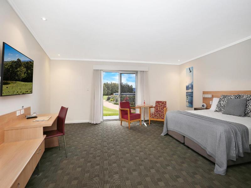 Springs Shoalhaven Nowra image
