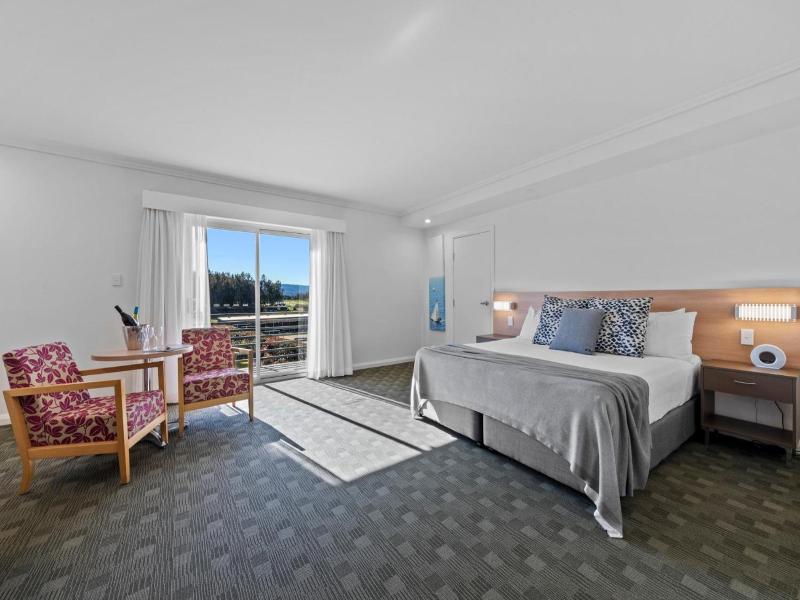 Springs Shoalhaven Nowra image