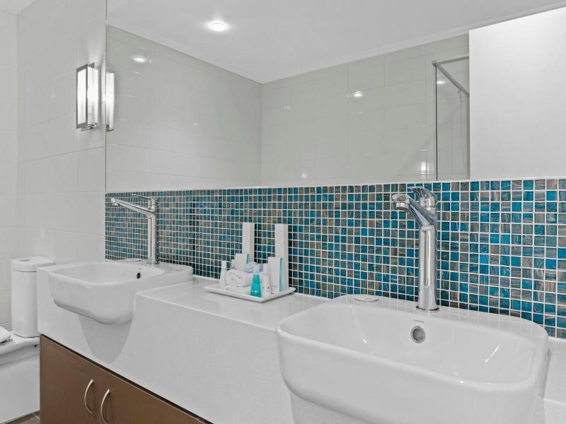 Springs Shoalhaven Nowra image