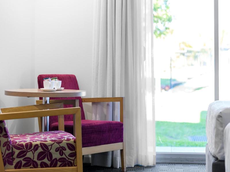 Springs Shoalhaven Nowra image