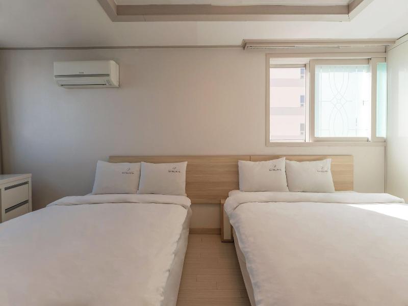 Staywell Hotel image