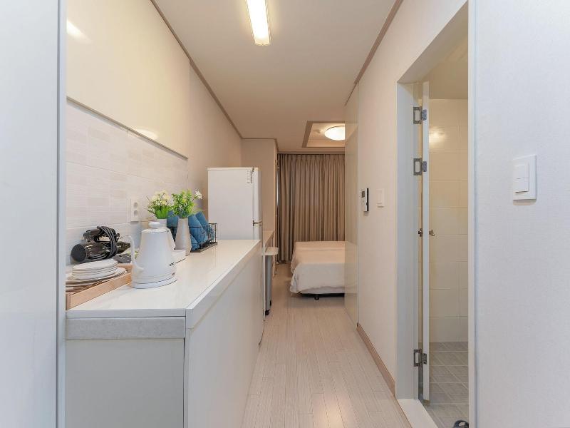 Staywell Hotel image
