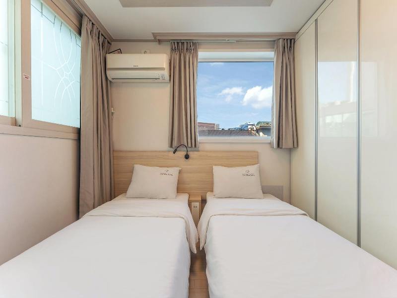 Staywell Hotel image