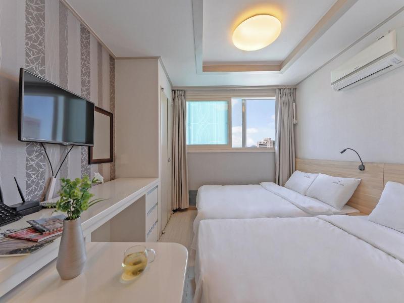 Staywell Hotel image
