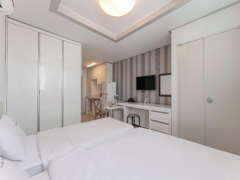 Staywell Hotel image