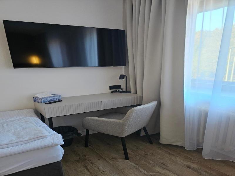 Balv Novvo Hotel A Pivovar Rade V N image