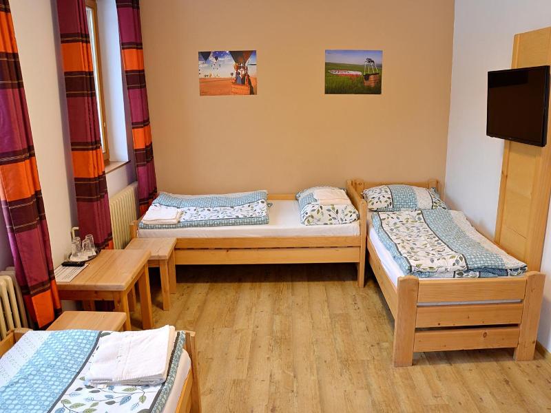 Balv Novvo Hotel A Pivovar Rade V N image