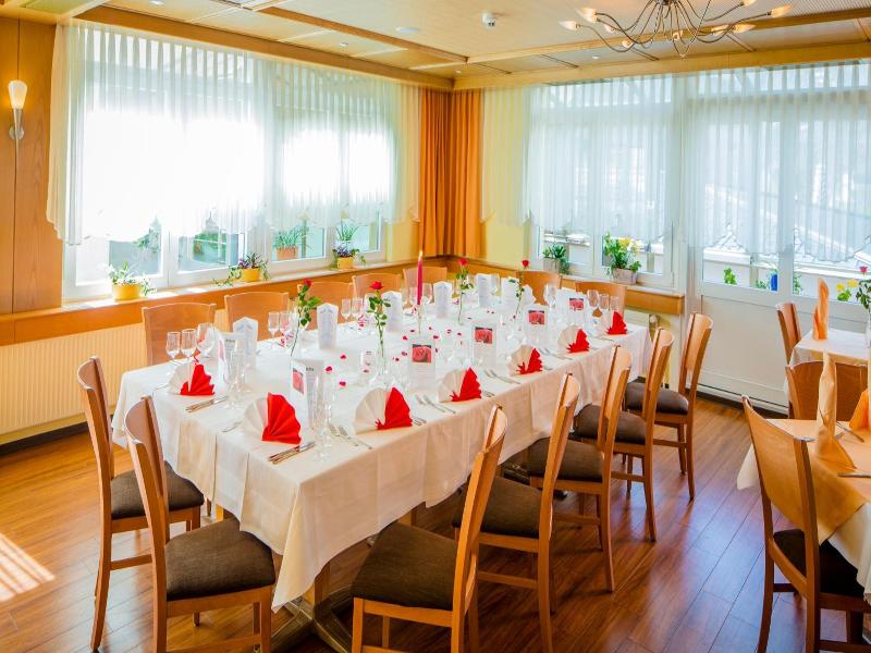Hotel Heilquelle image