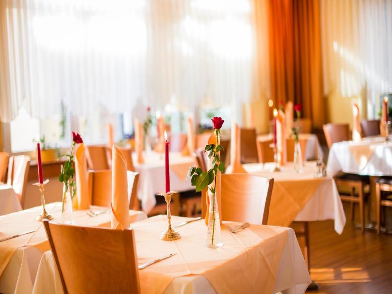 Hotel Heilquelle image