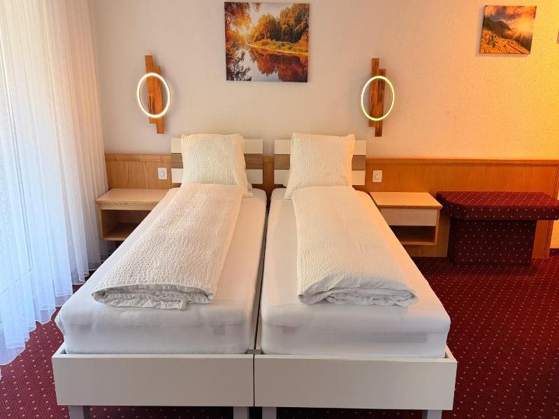 Hotel Heilquelle image