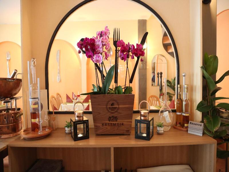 Al Pozz Boutique Resort image