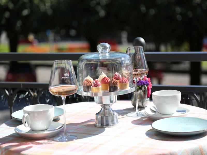 Al Pozz Boutique Resort image